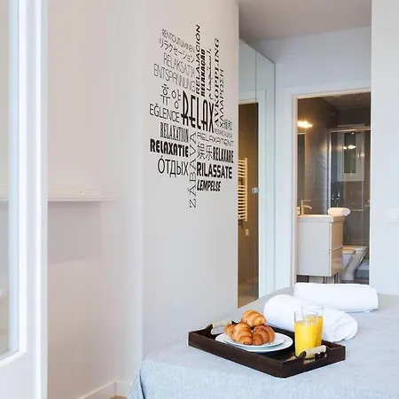Perfectly Located 4Bed 4Bath Apartment In Eixample Appartement Barcelone