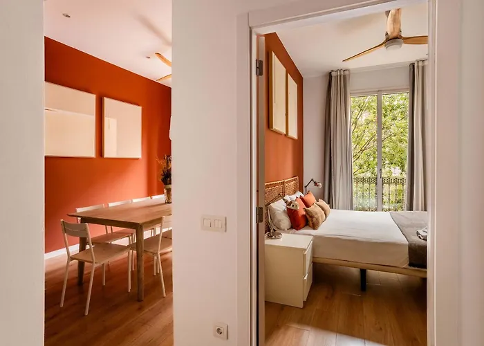The Collection - Perfectly Located 4bed 4bath In Eixample